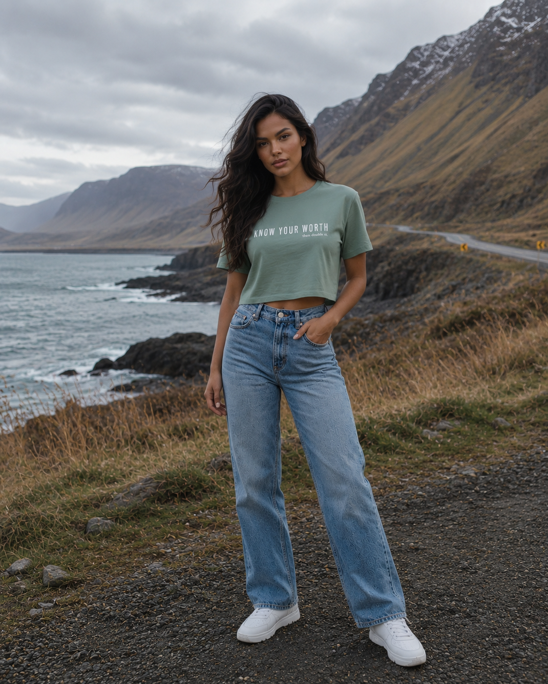 SOFT POWER crop top black/mineral