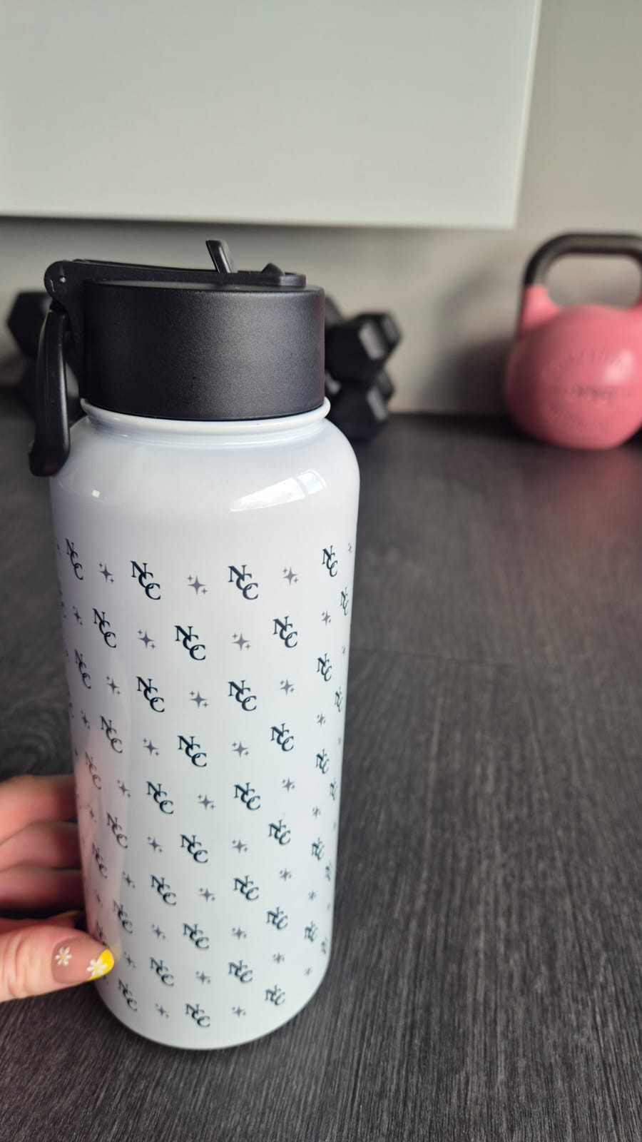No Chase Club Hydration Bottle 950 ml